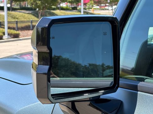 Used 2024 GMC Hummer EV 3X w/ Extreme Off-Road Package image 55