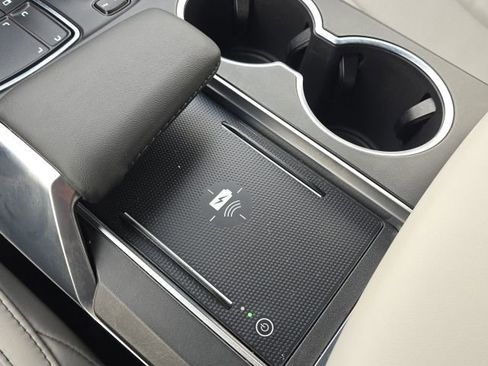 Used 2024 Acura MDX SH-AWD w/ Technology Package image 36