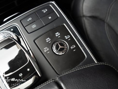 Used 2016 Mercedes-Benz GLE 450 4MATIC Coupe w/ Parking Assist Package image 19