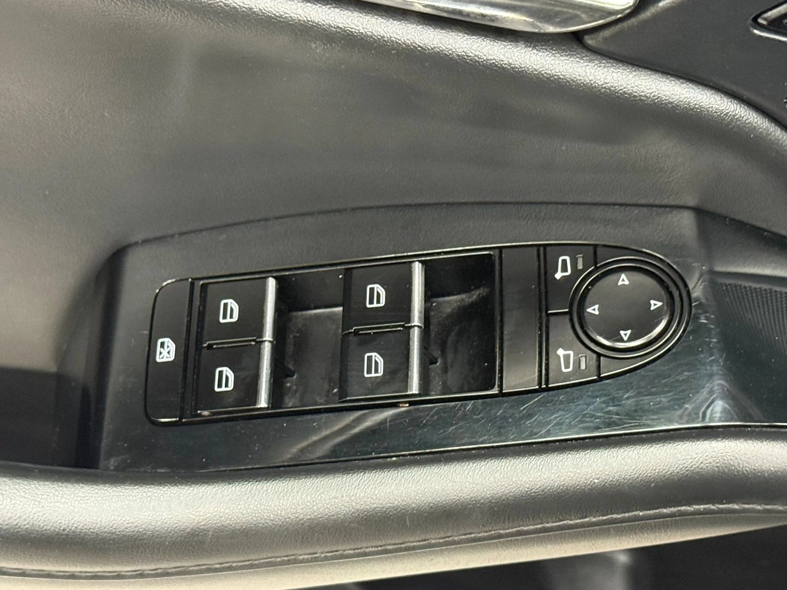 Used 2022 MAZDA MAZDA3 s FWD image 26