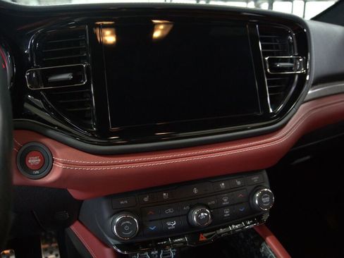 Used 2021 Dodge Durango SRT Hellcat w/ Premium Interior Group image 39