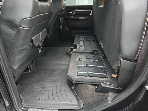 Used 2017 RAM 1500 Limited image 30