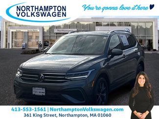Used 2023 Volkswagen Tiguan SE w/ Panoramic Sunroof Package video 1