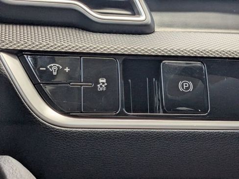 Certified 2024 Kia Sportage LX image 31