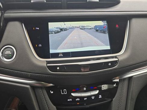 New 2026 Cadillac XT5 Luxury image 23