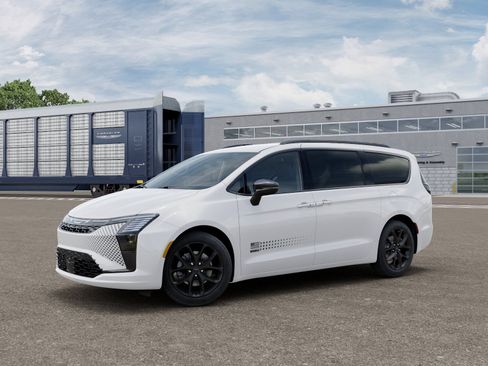 New 2027 Chrysler Pacifica Select AWD/4WD image 1