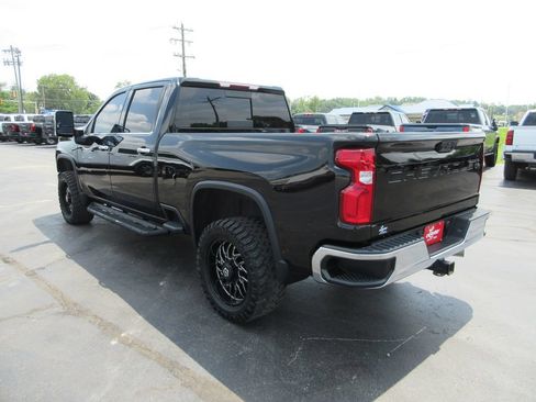 Used 2020 Chevrolet Silverado 2500 LTZ w/ LTZ Convenience Package AWD/4WD image 7