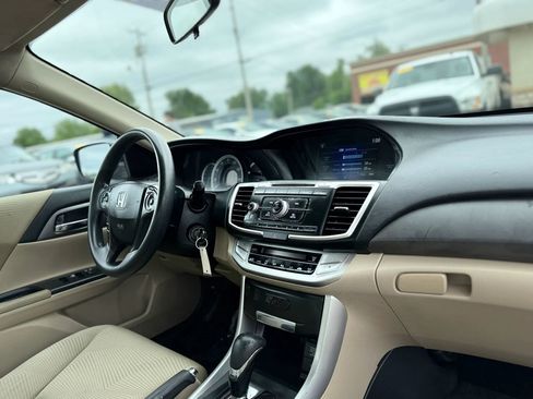 Used 2014 Honda Accord LX image 27