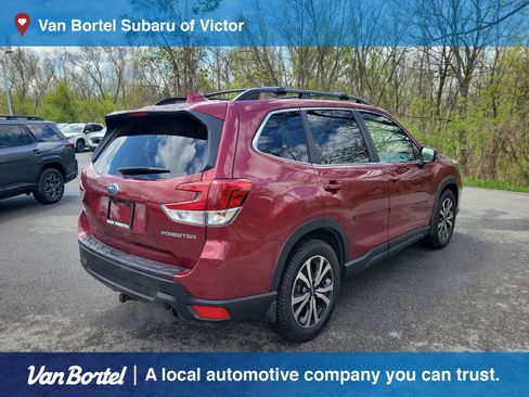 Used 2019 Subaru Forester Limited AWD/4WD image 5