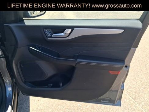 Used 2024 Ford Escape Platinum AWD/4WD image 30