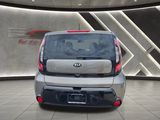 Used 2016 Kia Soul + image 5