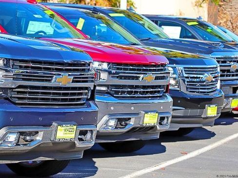 New 2026 Chevrolet Equinox EV LT image 32