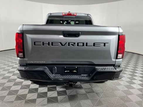 Used 2023 Chevrolet Colorado Trail Boss w/ Technology Package AWD/4WD image 10