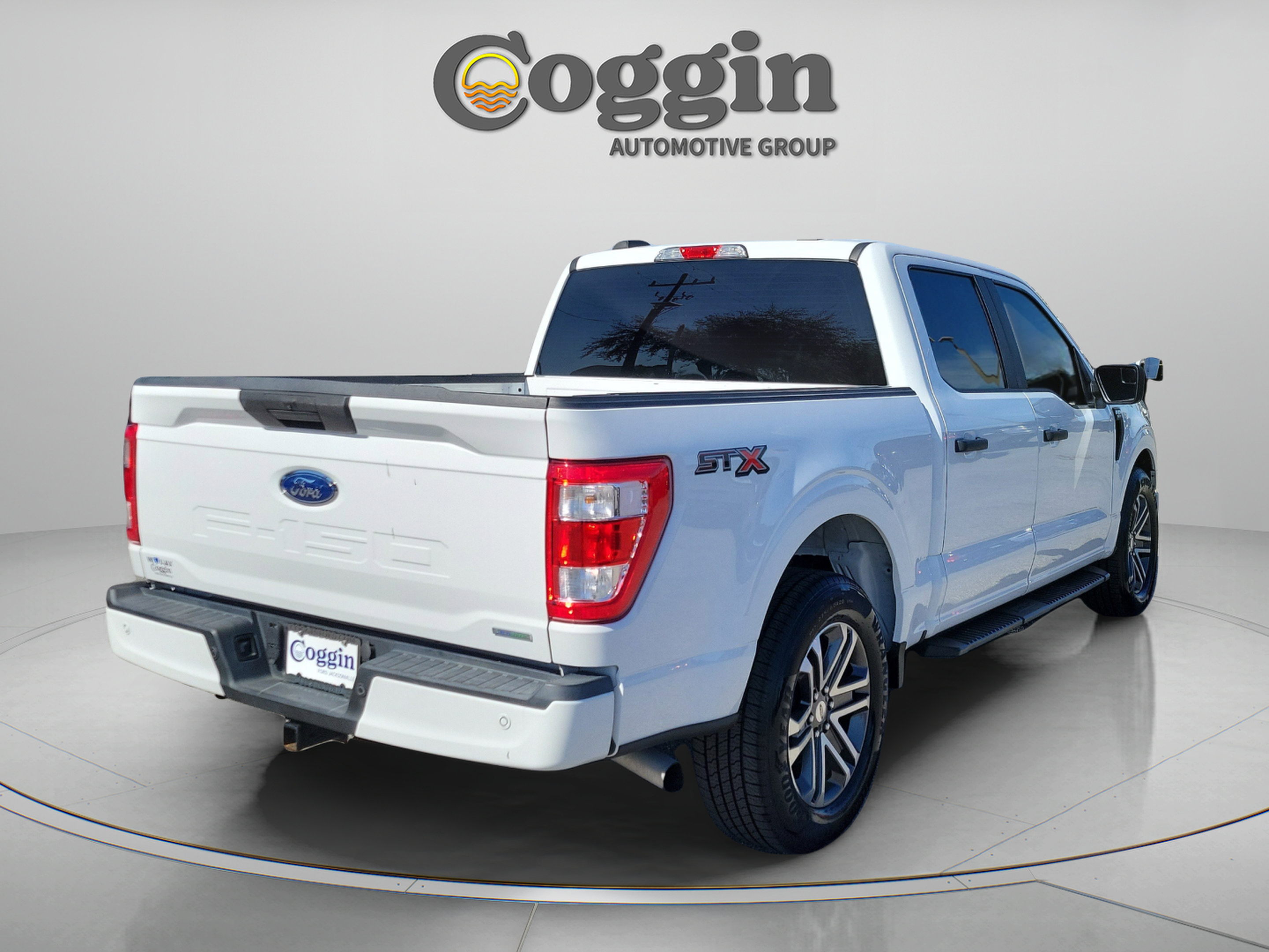 Used 2021 Ford F150 XL w/ STX Appearance Package RWD image 4