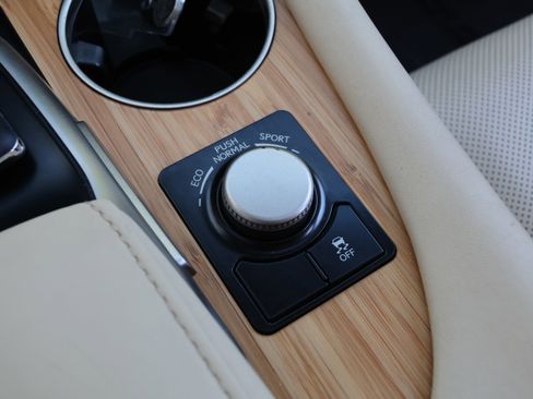 Used 2018 Lexus RX 350L FWD image 30