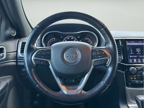 Used 2020 Jeep Grand Cherokee Limited RWD image 15