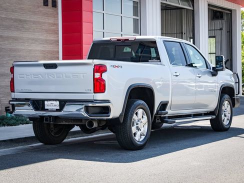 Used 2020 Chevrolet Silverado 2500 LTZ w/ LTZ Premium Package AWD/4WD image 3