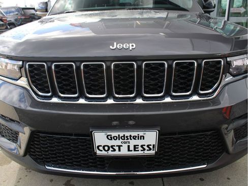 New 2025 Jeep Grand Cherokee Laredo X w/ Luxury Tech Group I image 2