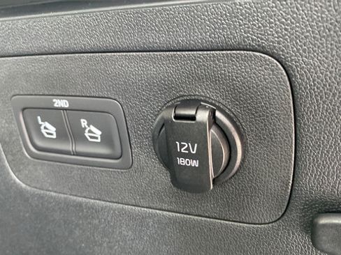 New 2026 Kia Sorento S AWD/4WD image 32
