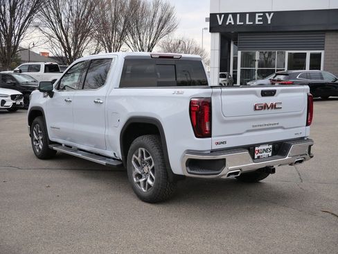 New 2026 GMC Sierra 1500 SLT w/ SLT Premium Plus Package image 9