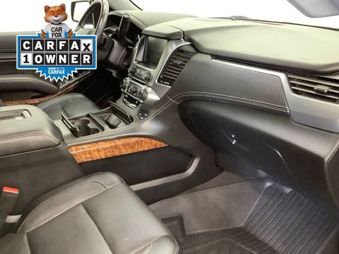 Used 2020 Chevrolet Tahoe Premier w/ RST 6.2L Performance Edition AWD/4WD image 35