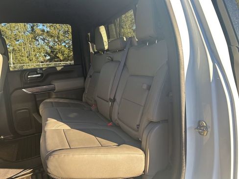 Used 2022 Chevrolet Silverado 2500 LTZ w/ LTZ Convenience Package image 31