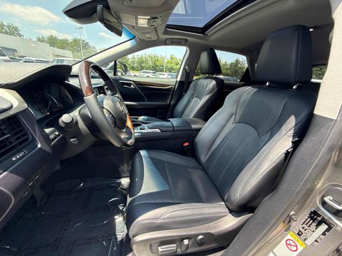 Used 2017 Lexus RX 350 FWD image 11