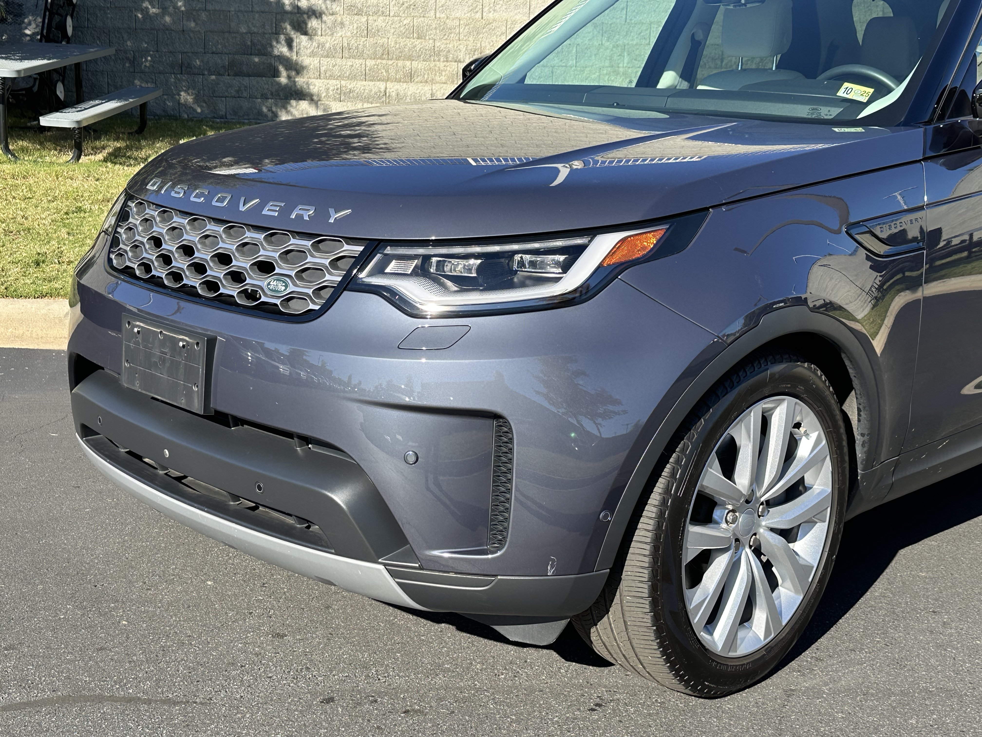 Certified 2024 Land Rover Discovery S AWD/4WD image 11