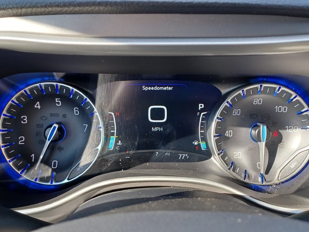 New 2027 Chrysler Pacifica Limited AWD/4WD image 12