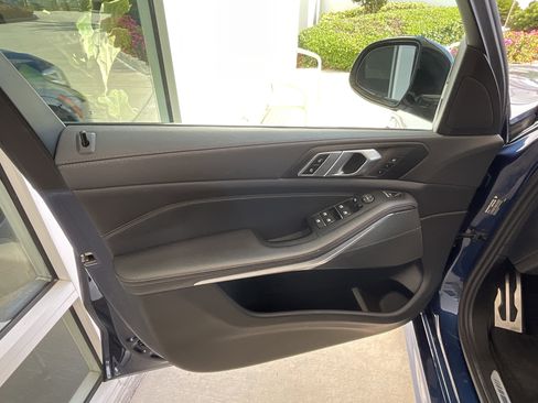 Certified 2023 BMW X5 xDrive40i w/ M Sport Package image 8