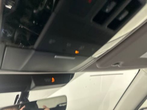 New 2025 Mitsubishi Outlander AWD image 39