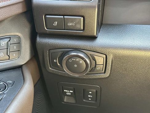 Used 2020 Ford Expedition Max King Ranch w/ Cargo Package AWD/4WD image 27