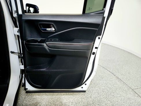 Used 2023 Honda Ridgeline Black Edition image 25