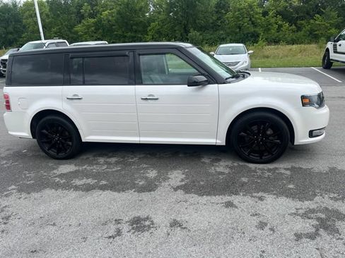 Used 2019 Ford Flex SEL w/ Equipment Group 202A AWD/4WD image 7