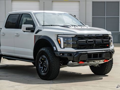 Used 2026 Ford F150 Raptor AWD/4WD image 26
