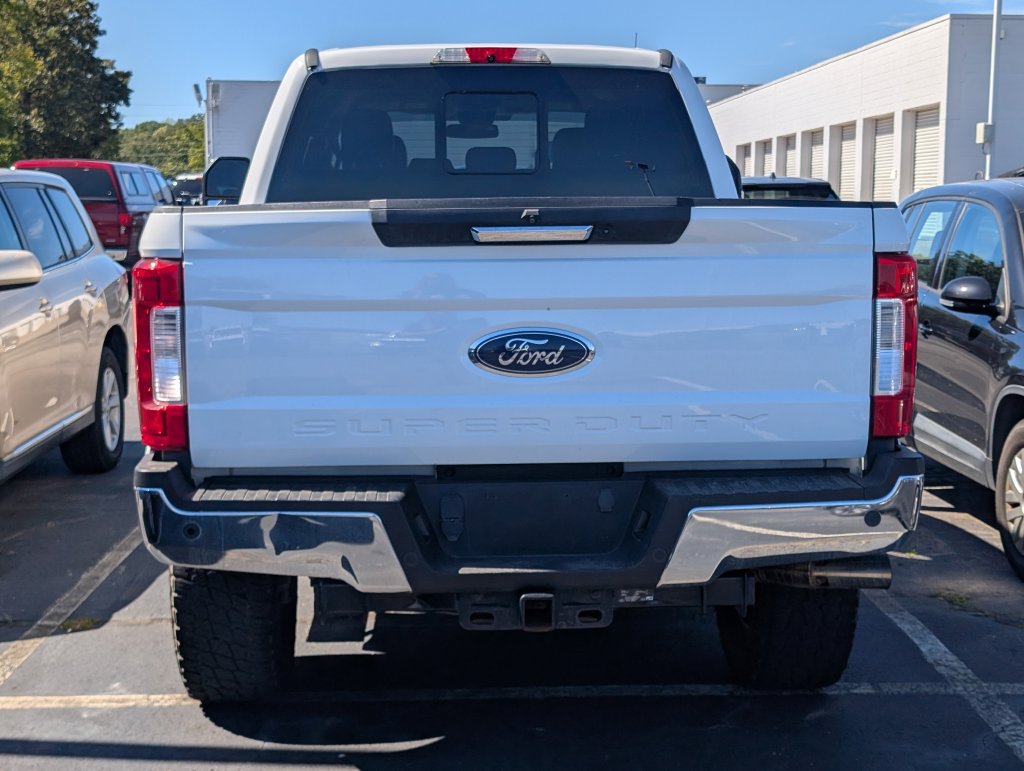 Certified 2019 Ford F250 Lariat w/ Chrome Package AWD/4WD image 5