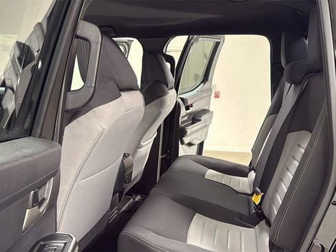 Certified 2025 Toyota Tacoma SR5 image 15