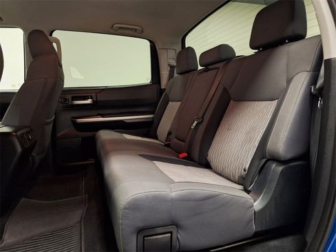 Used 2017 Toyota Tundra SR5 image 12