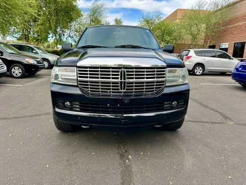 Used 2007 Lincoln Navigator 2WD image 2