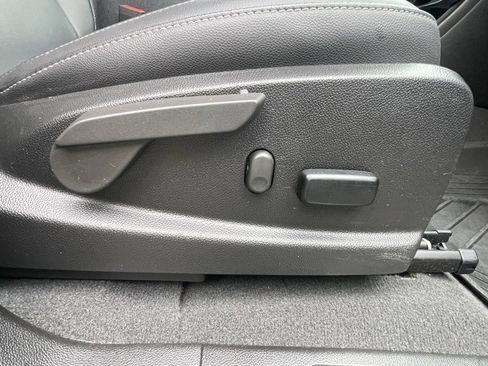 Certified 2022 Chevrolet Colorado ZR2 image 15