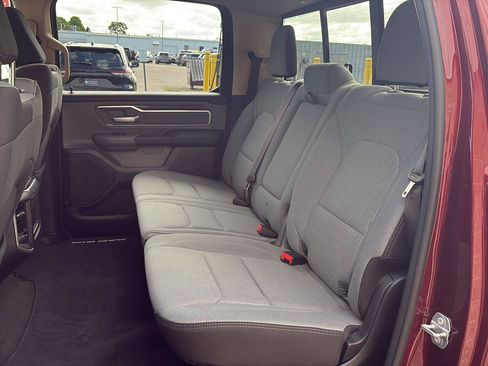 Used 2020 RAM 1500 Big Horn AWD/4WD image 37