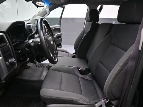 Used 2017 Chevrolet Silverado 1500 LT w/ LT Eassist Package image 10