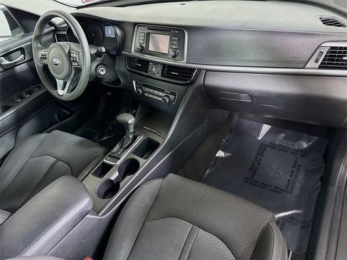 Used 2017 Kia Optima LX image 29