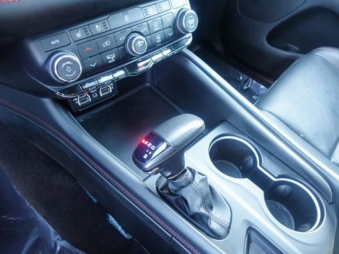 Used 2024 Dodge Durango GT image 22