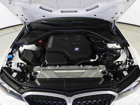 Certified 2023 BMW 330i Sedan w/ Driving Assistance Package RWD image 6