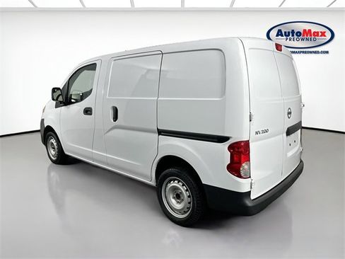 Used 2019 Nissan NV200 S image 6