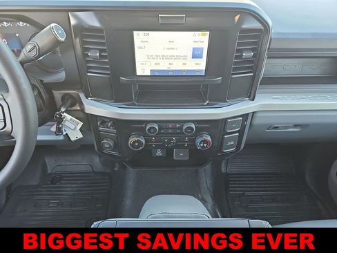 New 2025 Ford F550 2WD Regular Cab Super Duty image 18