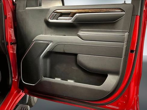Used 2023 GMC Sierra 1500 Elevation image 25
