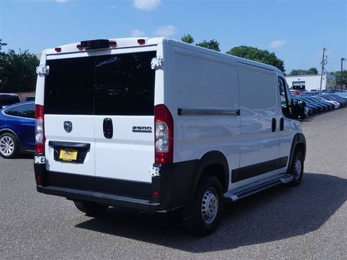 Used 2025 RAM ProMaster 2500 w/ U-Haul Equipment Group FWD image 7