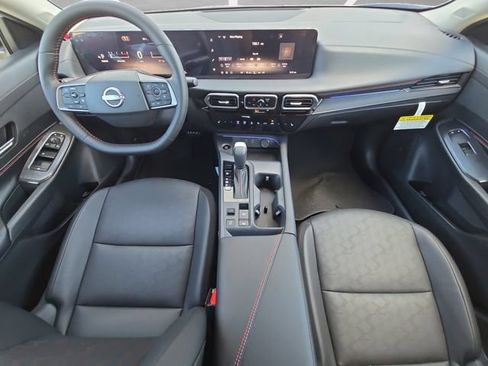 New 2026 Nissan Sentra SR FWD image 20